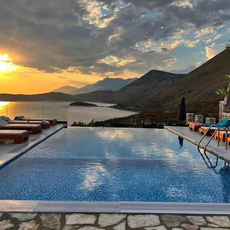 D Boutique Hotell Qeparo